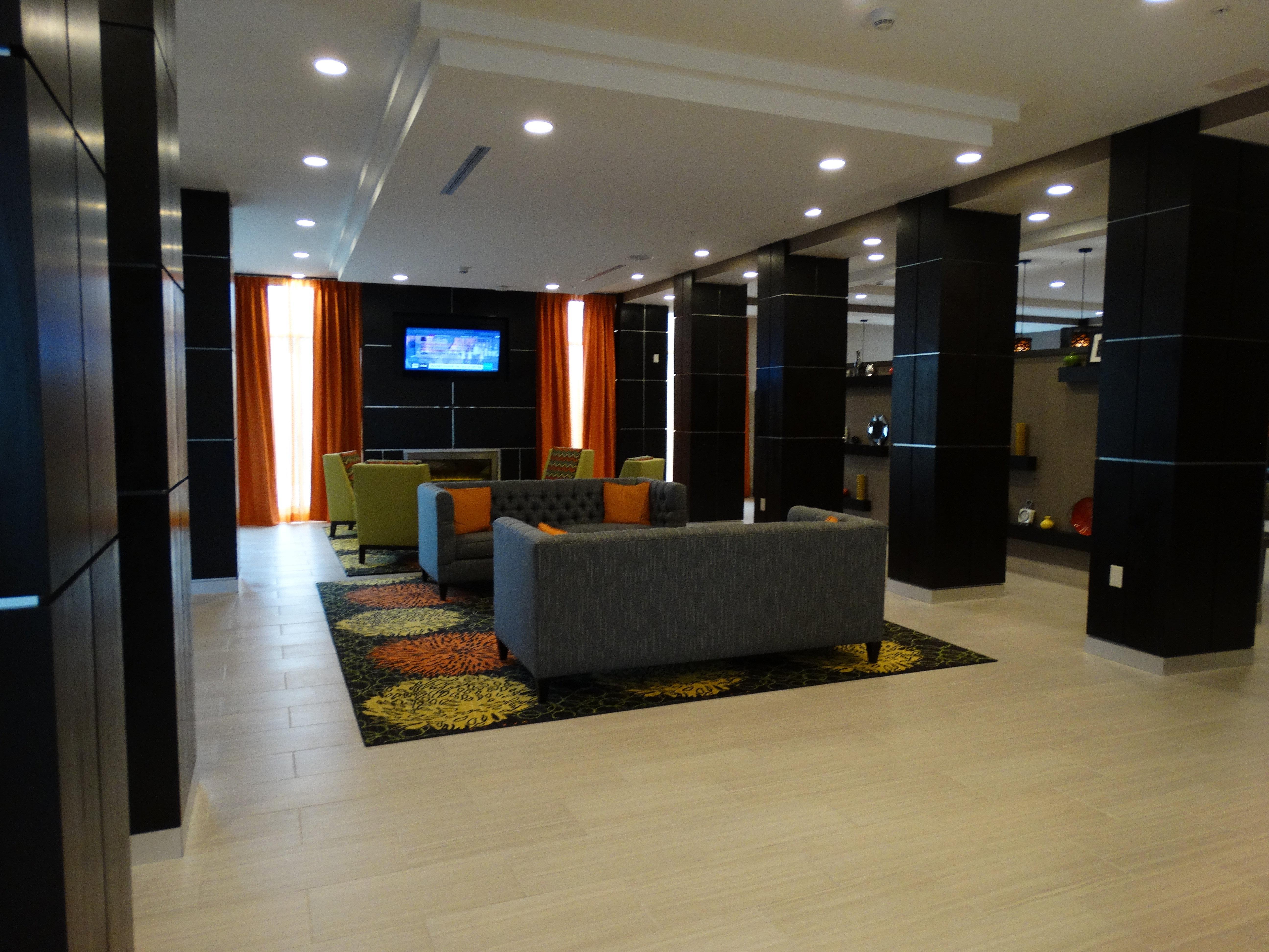 Holiday Inn Covington By Ihg Exterior photo